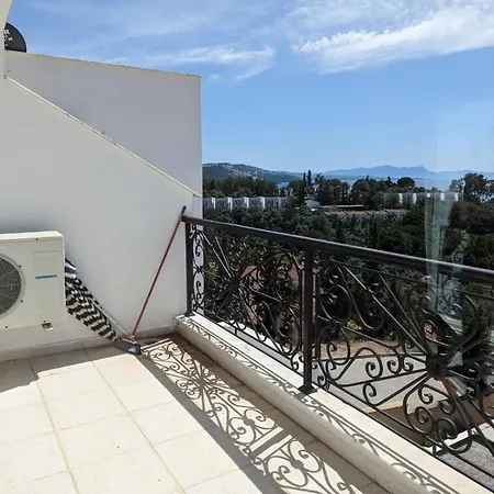 Sea View 2 -penthouse Apartment *