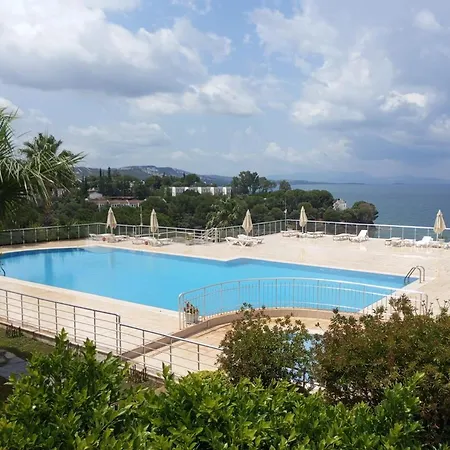 Sea View 2 -penthouse Apartment Gulluk
